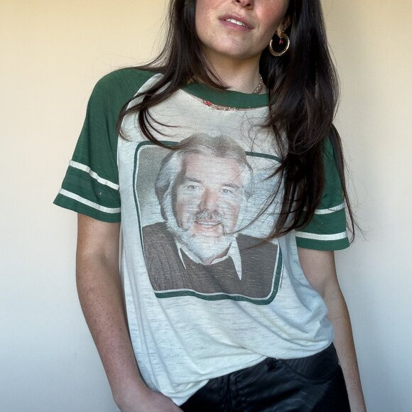 Other - 1983 KENNY ROGERS VINTAGE T-SHIRT